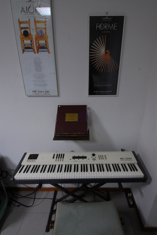 Angolo piano masterkeyboard Oberheim MC-2000